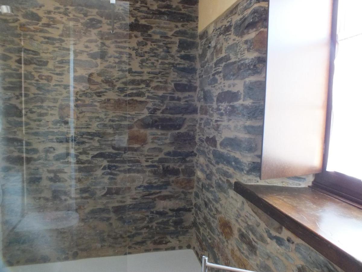 Apartamentos Puerta Del Castro Coana Exterior foto